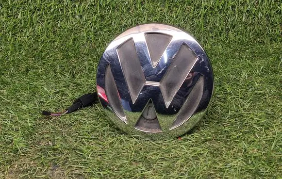 Volkswagen Phaeton Tailgate/trunk/boot exterior handle 3D5827469