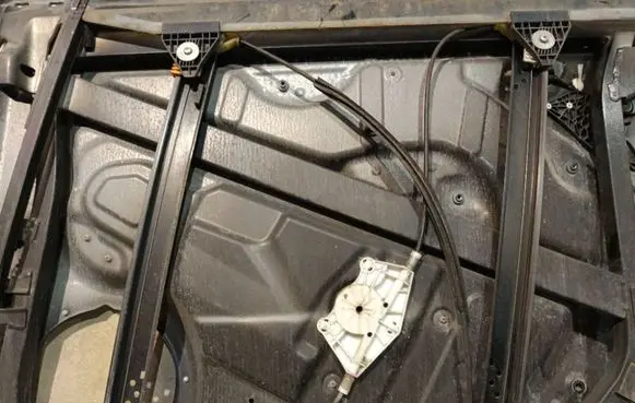 Porsche Cayenne (9PA) Sliding door window regulator with motor