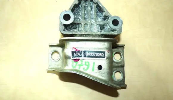 Fiat Ducato Engine mount vacuum valve 1363376080