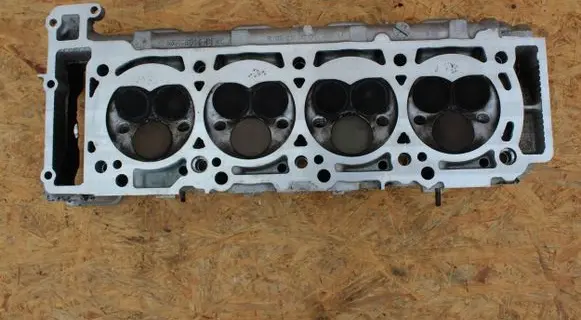 Mercedes-Benz ML W163 Engine head 1130161701