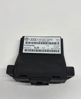 Volkswagen Golf V Gateway control module 1K0907530AA 1K0907951