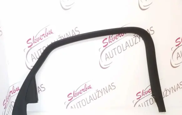 Audi A8 S8 D4 4H Rear door window/glass frame 4H0867603
