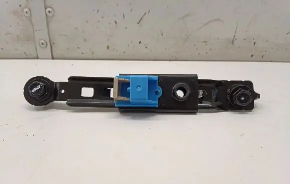 Hyundai Bayon Seat belt adjustment rail 88890F2000