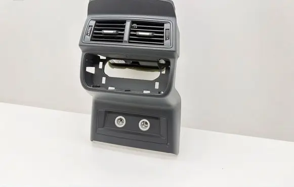 Audi Q7 4M Rear air vent grill 4m0819203D 4M0864147A