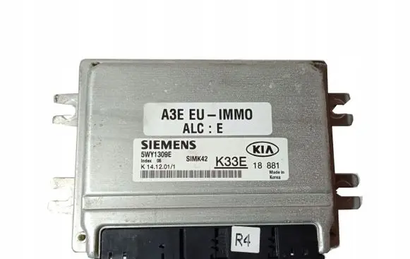KIA Rio Engine control unit/module K33E18881