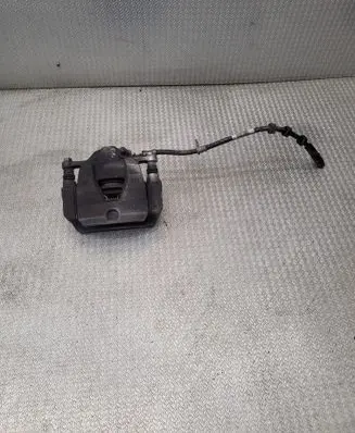 Volvo XC40 Front brake caliper 31471191
