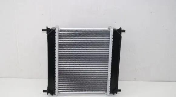 BMW X4M F98 Coolant radiator 17119468698 9468698