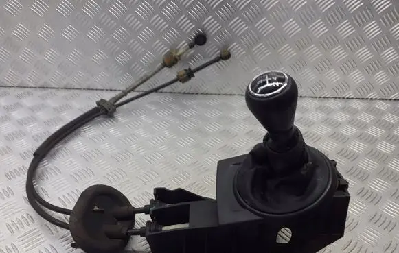 Citroen C4 I Gear selector/shifter in gearbox 9655245980