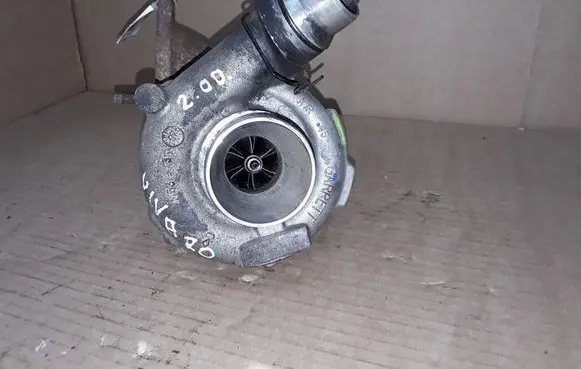 Opel Vivaro Turbo 766344