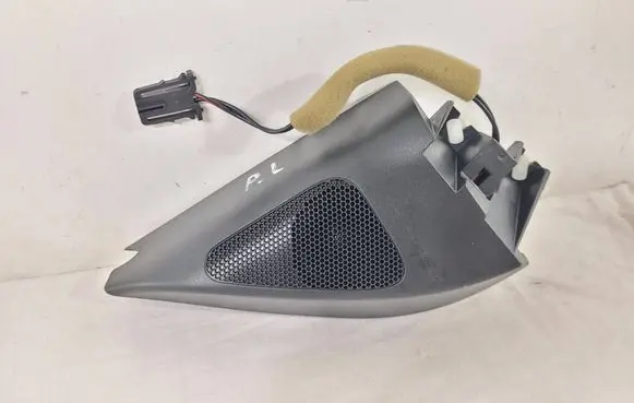 Volkswagen PASSAT B7 Front door high frequency speaker 3C0837994