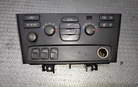 Volvo V70 Climate control unit
