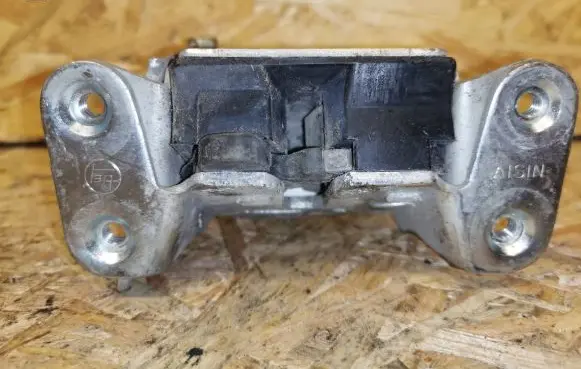 Toyota Previa (XR30, XR40) II Sliding door lock 