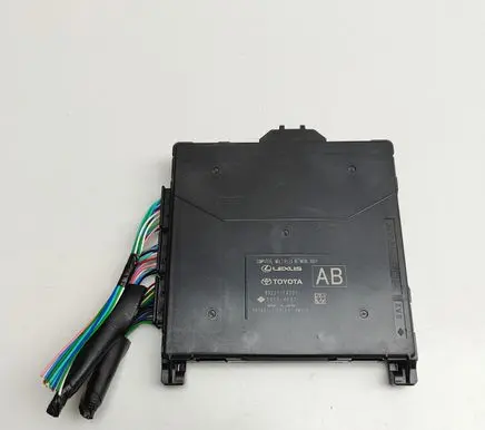 Toyota C-HR II Central body control module 89221F4230 50154697