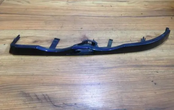 Under headlight/headlamp trim