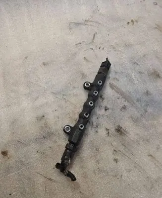Toyota Corolla Verso AR10 Fuel main line pipe