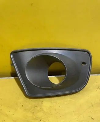 Seat Ibiza III (6L) Front bumper lower grill 6LL853665