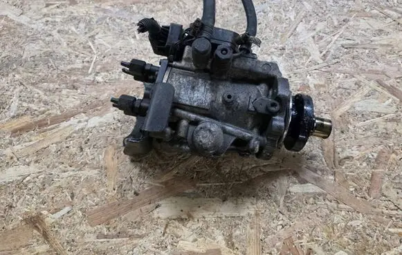 Nissan Almera Tino Fuel injection high pressure pump 0470504028