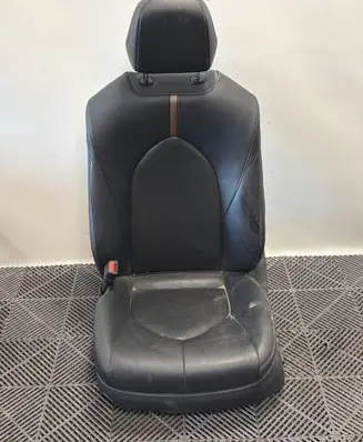 Toyota Camry VIII XV70 Front driver seat