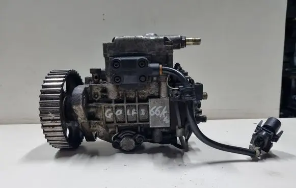 Fuel injection high pressure pump
