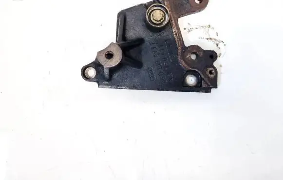 Audi A3 S3 8P Engine mounting bracket 06d109493f