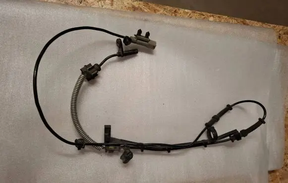 Dodge Charger ABS rear brake sensor 04779647AD
