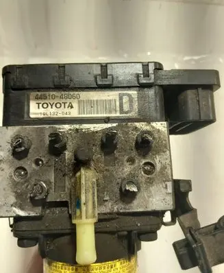 Lexus RX 330 - 350 - 400H ABS Pump 4451048060 10L132043