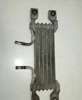 Engine oil radiator