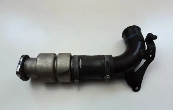 Ford Transit - Tourneo Connect Intercooler hose/pipe AV616Q750AE