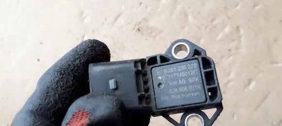Audi A6 S6 C7 4G Air pressure sensor 038906051K