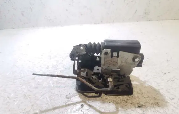 Dacia Duster Rear door lock 0200735248