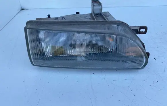 Toyota Corolla E90 Headlight/headlamp 12307