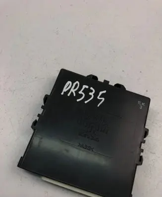 Lexus GS 300 350 430 450H Other control units/modules 8967030160