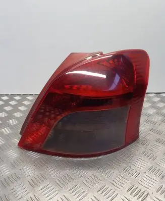 Toyota Yaris Rear/tail lights