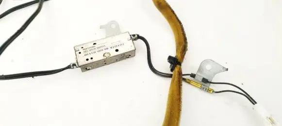 Toyota Avensis T250 Antenna control unit 8630005150 86300-05150