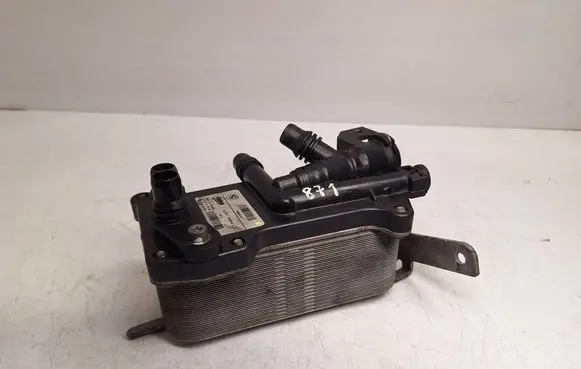 BMW 5 F10 F11 Transmission/gearbox oil cooler 7638581 17217638581 17217618777