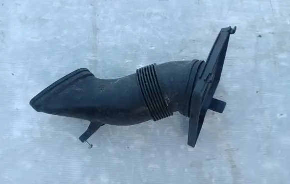 Audi A8 S8 D4 4H Air intake duct part 4H0129509C