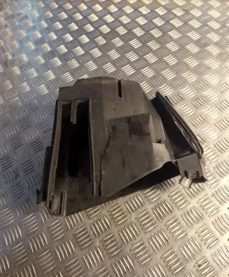 Mercedes-Benz C W203 Fuse box set 2035452201