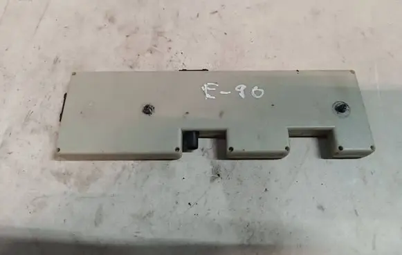 BMW 3 E90 E91 Aerial antenna amplifier 213675
