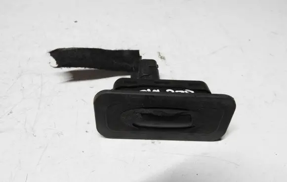 Renault Laguna III Tailgate trunk handle 8200078258