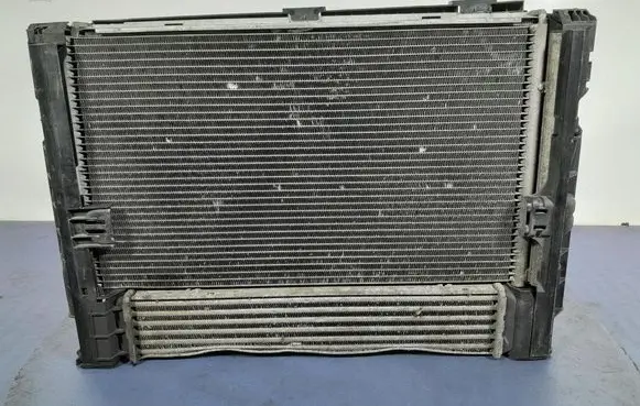 BMW 1 E82 E88 Coolant radiator 780153703