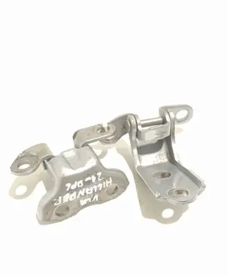 Toyota Highlander XU70 Rear door lower hinge