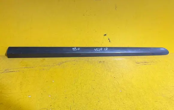 Peugeot 308 Front door trim (molding) 9680364780