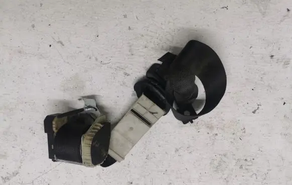 Opel Agila A Front seatbelt