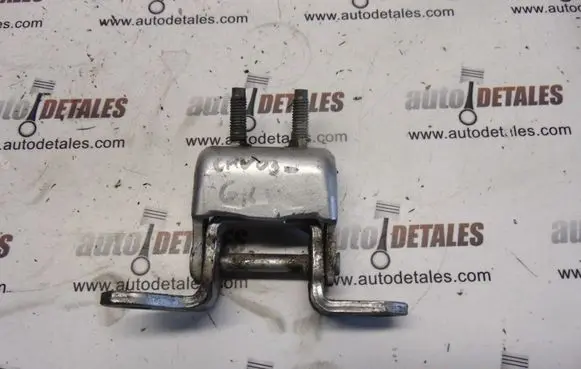 Honda CR-V Rear door upper hinge