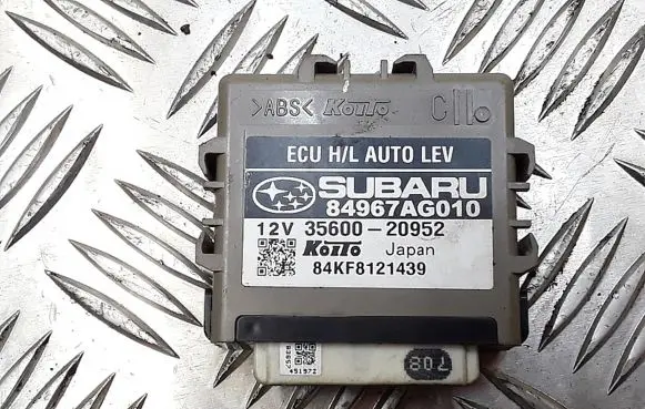 Subaru Legacy Light module LCM 84967ag010