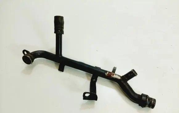 Audi A4 S4 B6 8E 8H Engine coolant pipe/hose 06B121065AA