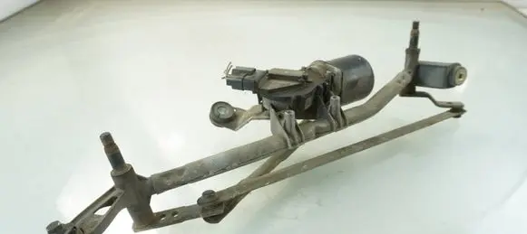 Renault Megane II Front wiper linkage