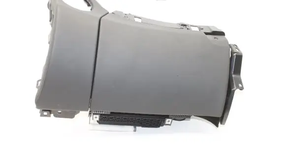 Mercedes-Benz CLS C219 Glove box