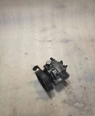 Subaru Legacy Power steering pump 