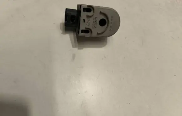 Subaru Forester SH Horn buzzer relay 0689004670